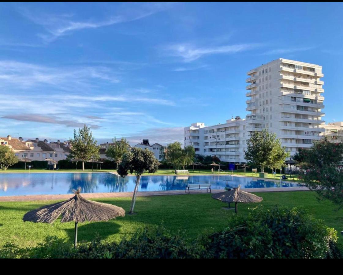 Апартаменты Frente Al Mar, Preciosas Vistas, Piscinas , Valdelagrana Эль-Пуэрто-де-Санта-Мария Экстерьер фото